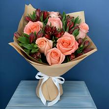 Букет цветов из:  Розы и Альстромерии в Карачеве